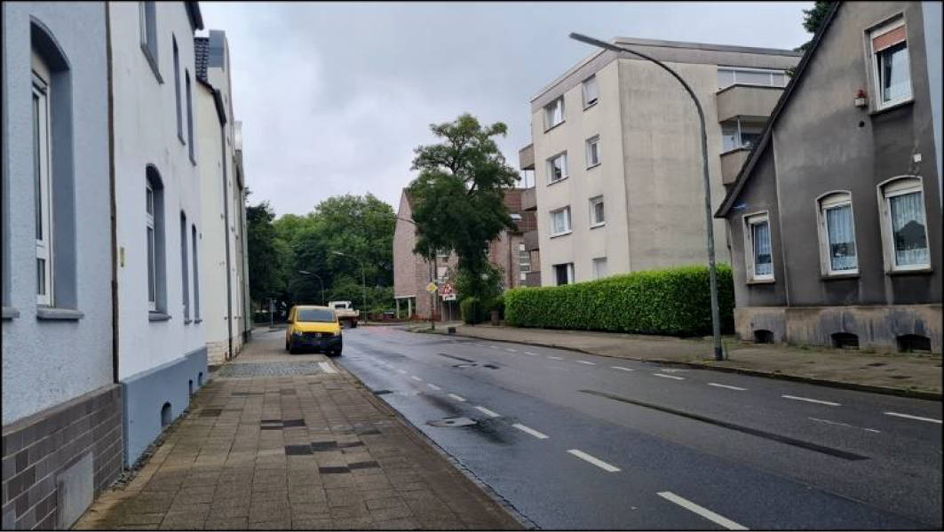 Eigentumswohnung (3 bis 4 Zimmer), mit Sondernutzungsrecht am Spitzboden in Middelicher Str. 279, 45892 Gelsenkirchen