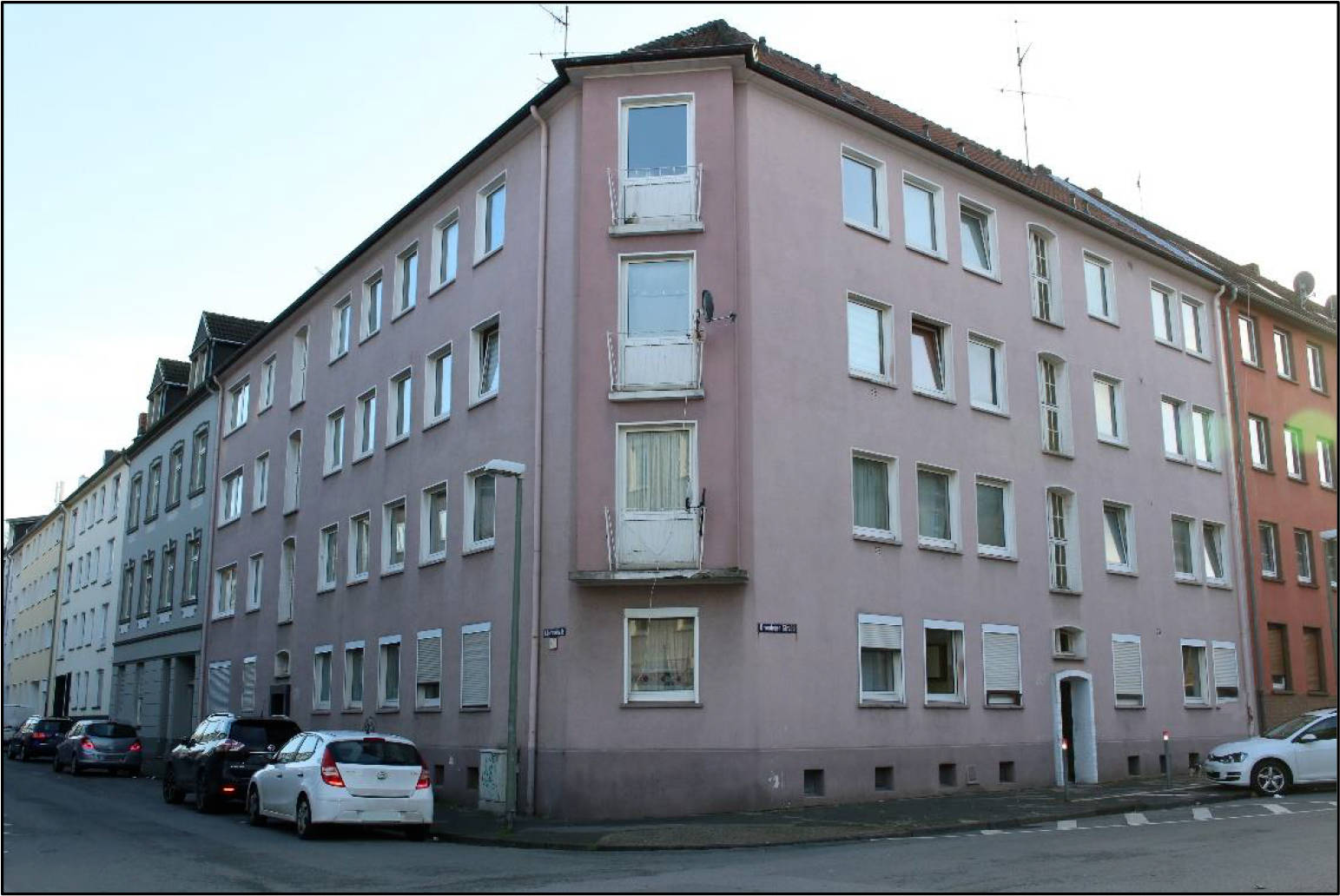 nordrheinwestpfalen 0005K0069-2022 Dresdener Str. 28, Liboriusstr. 112, 45881 Gelsenkirchen, Schalke