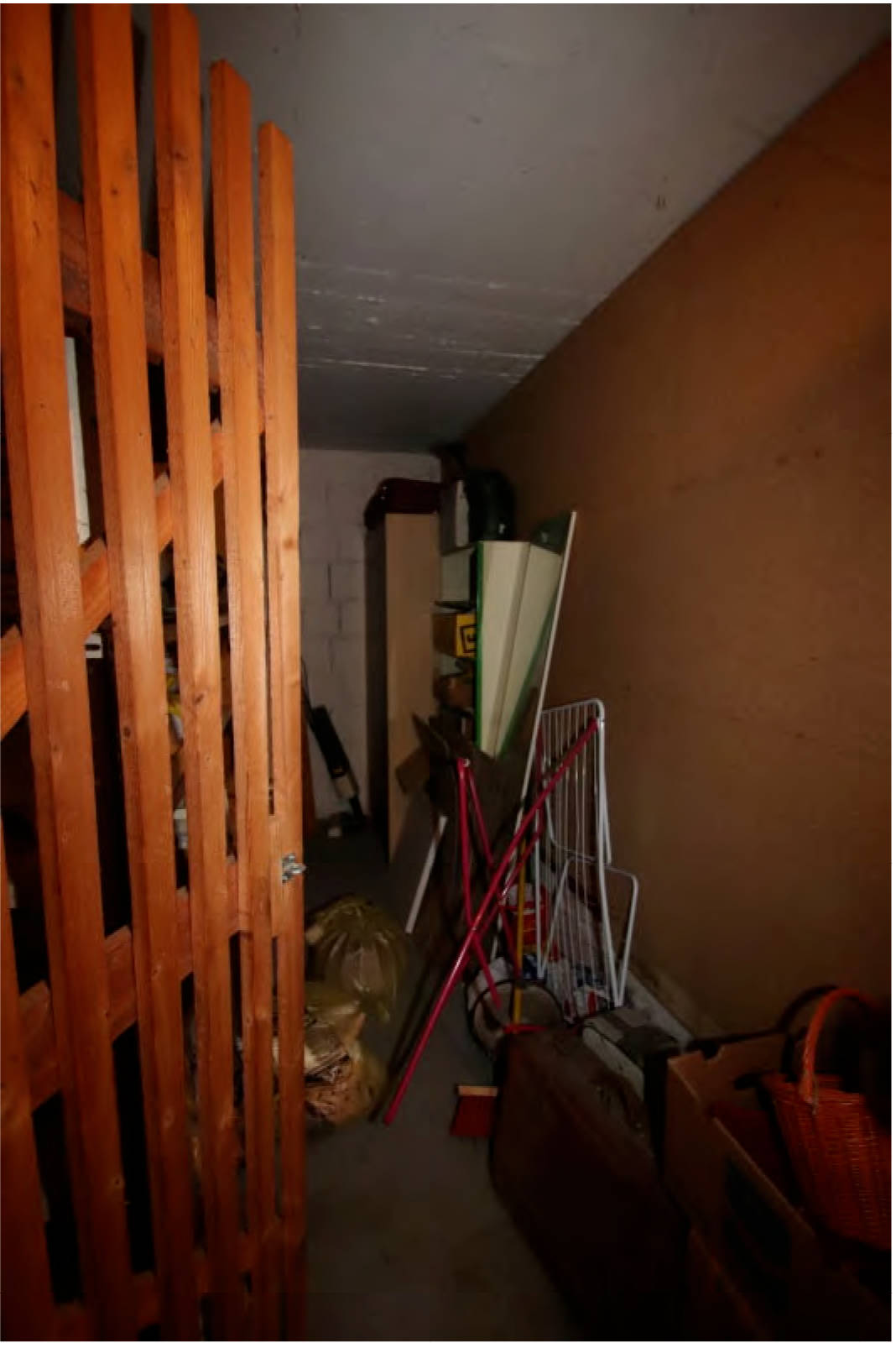 nordrheinwestpfalen 0005 a K 0005/2024 Föhrenweg 12, 42489 Wülfrath 9