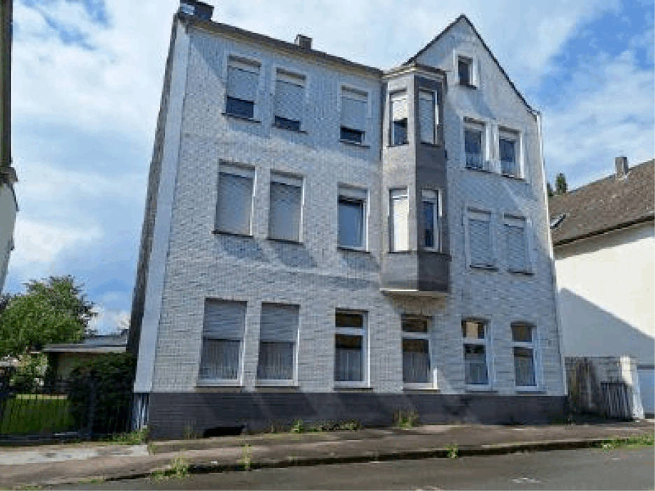 Eigentumswohnung im Erdgeschoss (4 Zimmer) mit Keller in Marktstraße 5, 42653 Solingen, Gräfrath - Bild 2