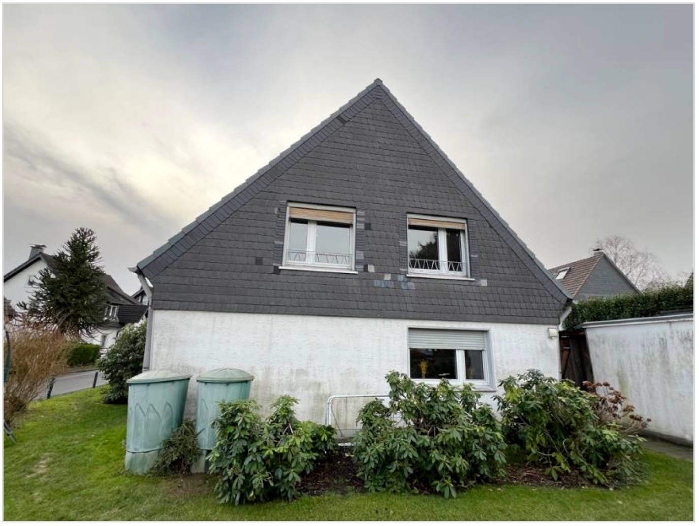 Zweifamilienhaus in Hebbelstraße 12, 42657 Solingen - Bild 3