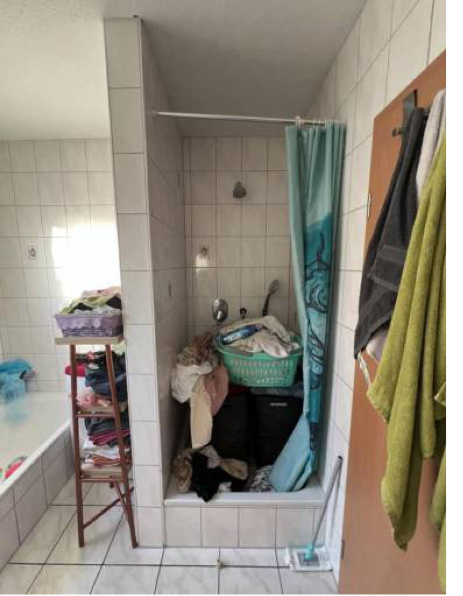 nordrheinwestpfalen 0006 a K 0056/2025 Am Homersen 44, 33719 Bielefeld 15