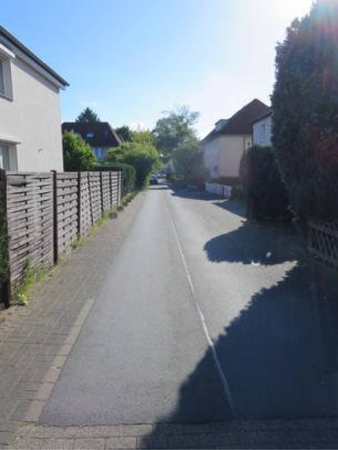 Garage, Einfamilienhaus in Blomestraße 21, 33609 Bielefeld, Mitte - Bild 2