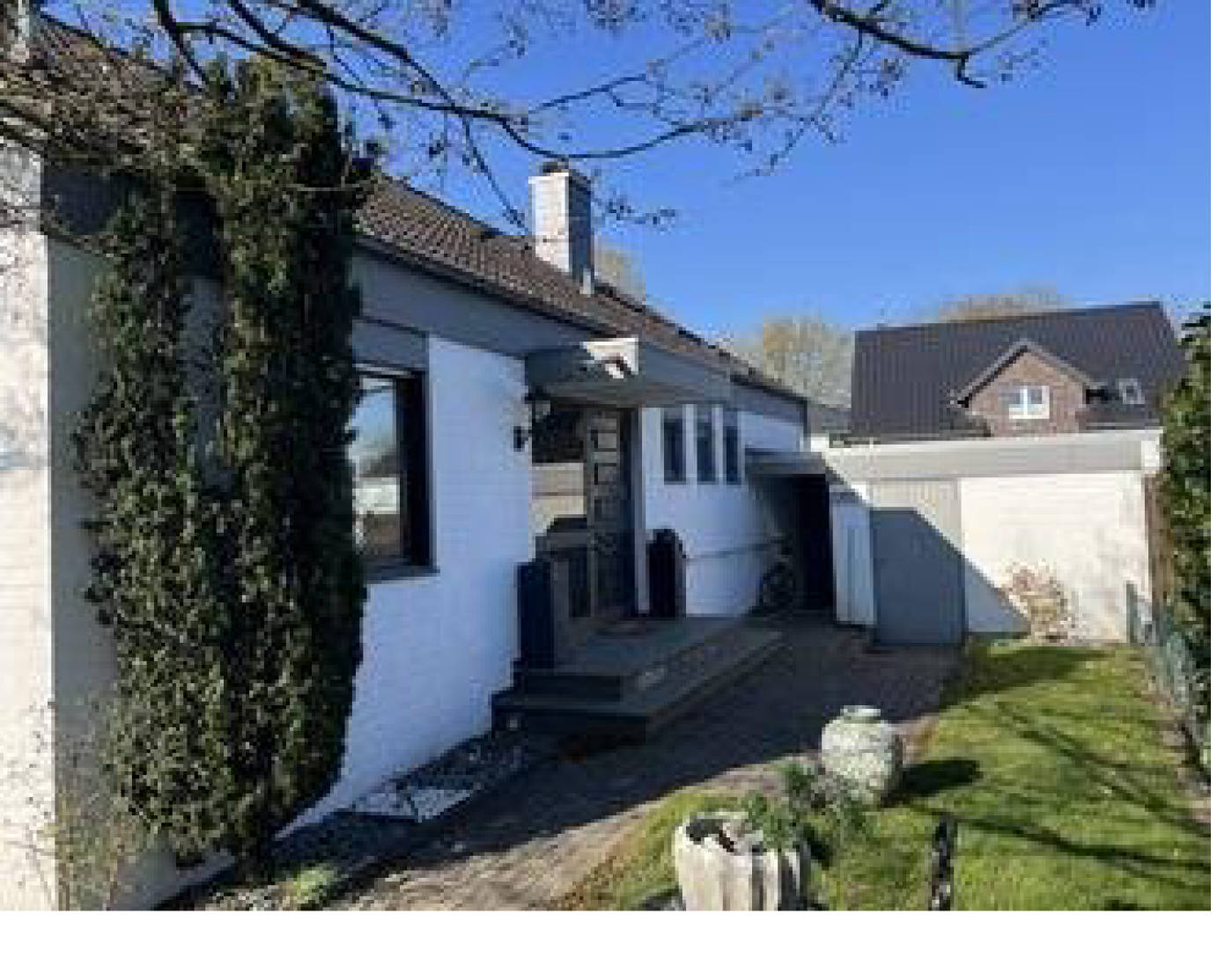 nordrheinwestpfalen 0006 a K 0071/2024 August-Fuhrmann-Straße 55, 33719 Bielefeld, Oldentrup 6