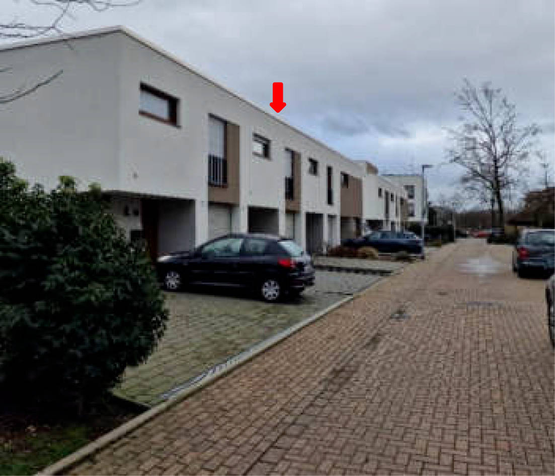Reihenmittelhaus mit innenliegender Garage in Hermann-Holtmann-Straße 14, 45475 Mülheim an der Ruhr, Dümpten - Bild 3