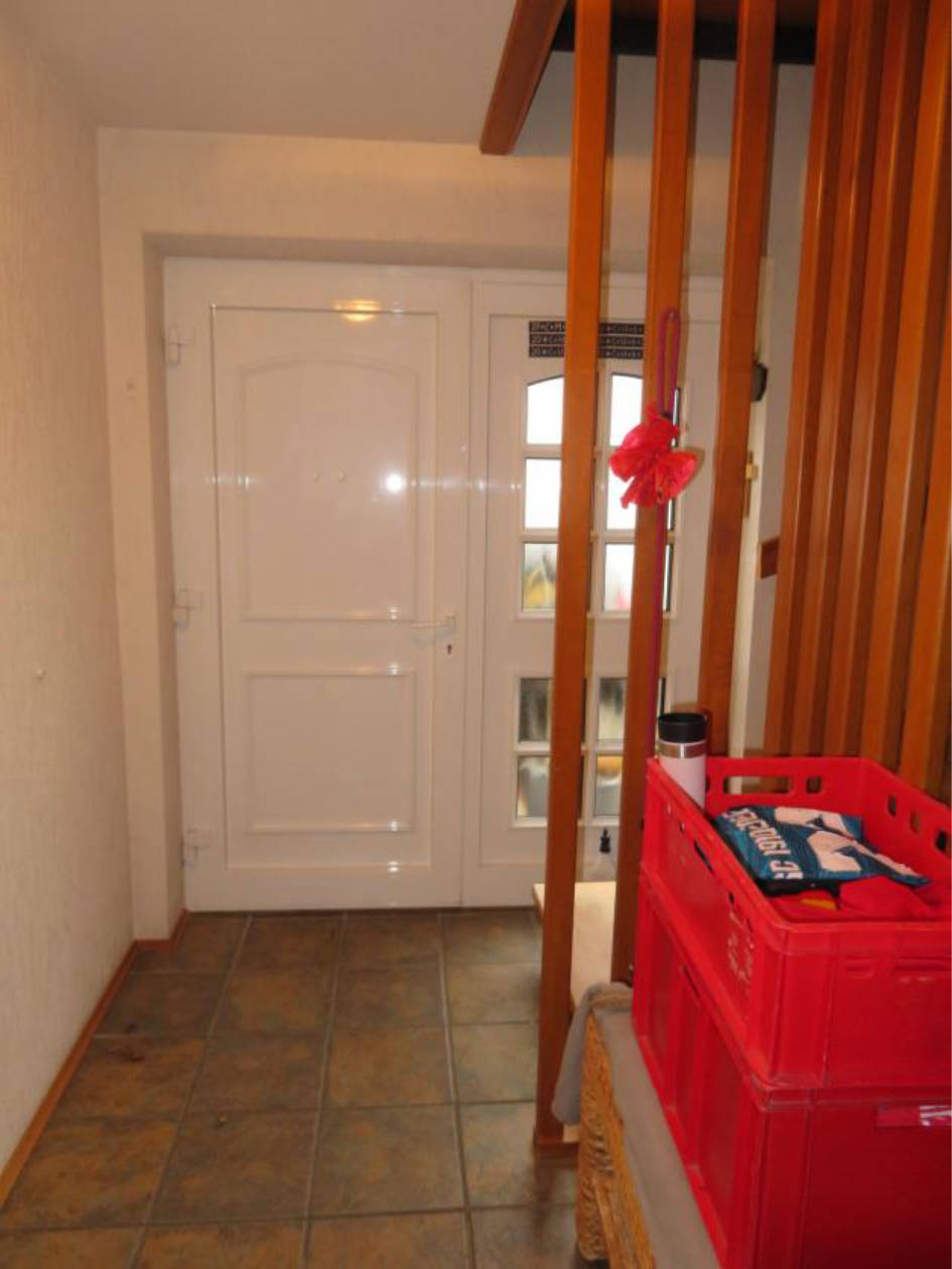 Zweifamilienhaus, Garage in Patterner Ring 69, 52457 Aldenhoven - Bild 2