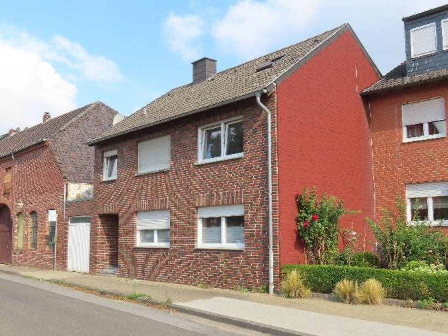 Garage, Einfamilienhaus, Einfamilienhaus mit Anbau und Garage in Bachstraße 18, 52445 Titz, Hasselsweiler - Bild 5