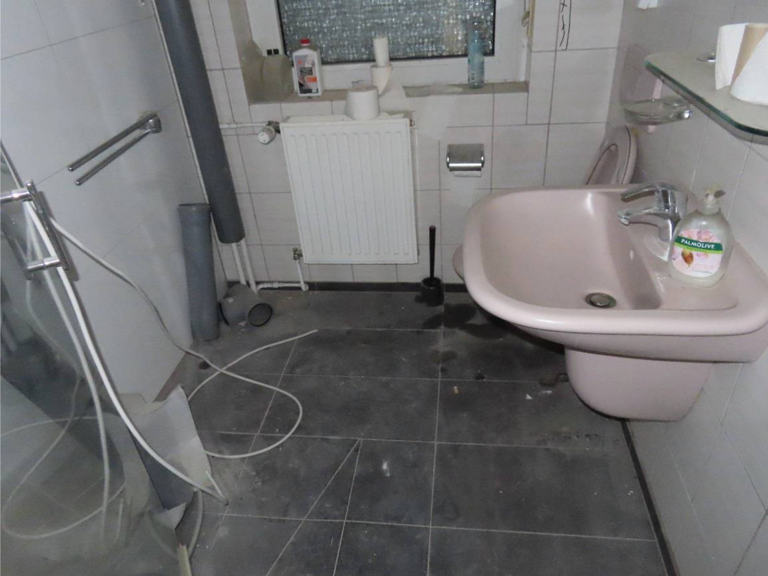 Garage, Einfamilienhaus in Am Sengelskamp 9, 52441 Linnich, Tetz - Bild 2