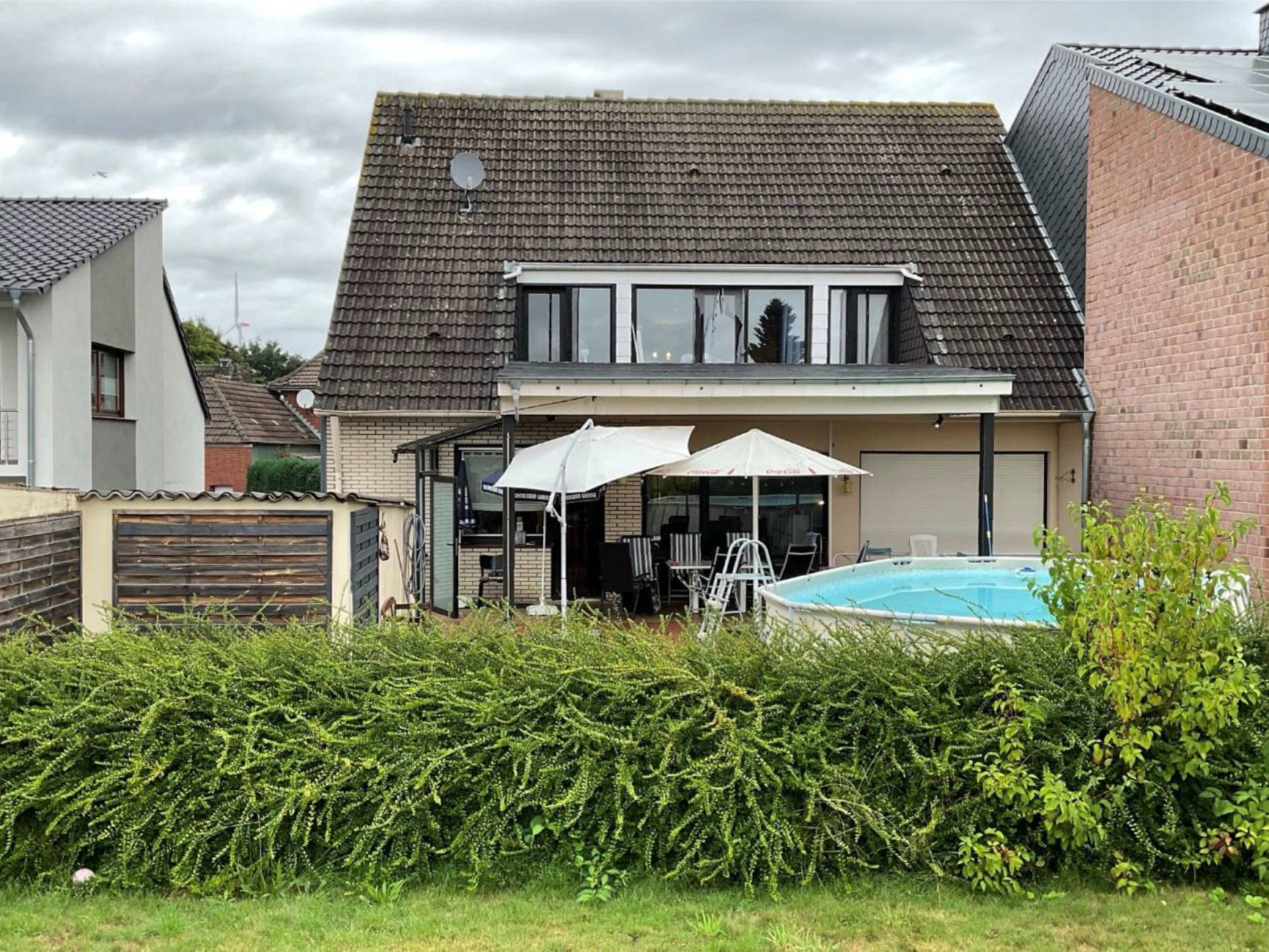 Garage, Einfamilienhaus in Grüner Weg 10, 52441 Linnich, Glimbach - Bild 2
