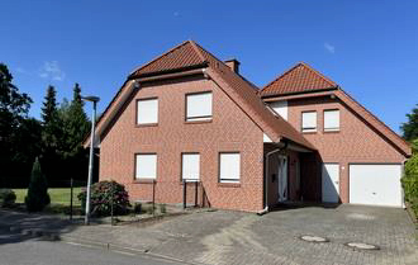 Zweifamilienhaus, Garage in Merschweg 9, 49509 Recke - Bild 3