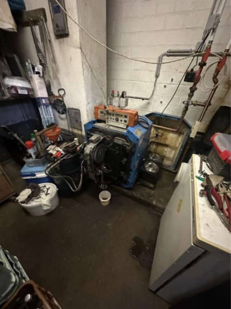 Einfamilienhaus, diverse Nebengebäude, ehemalige Stallungen in Ginnstraße 21, 52445 Titz - Bild 5