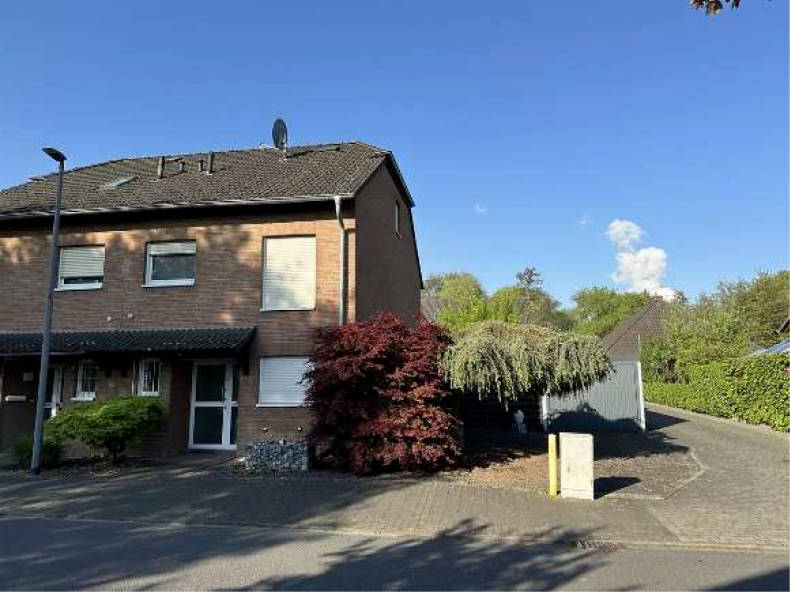Garage, Doppelhaushälfte in Am Wehebach 68, 52459 Inden, Lamersdorf - Bild 4