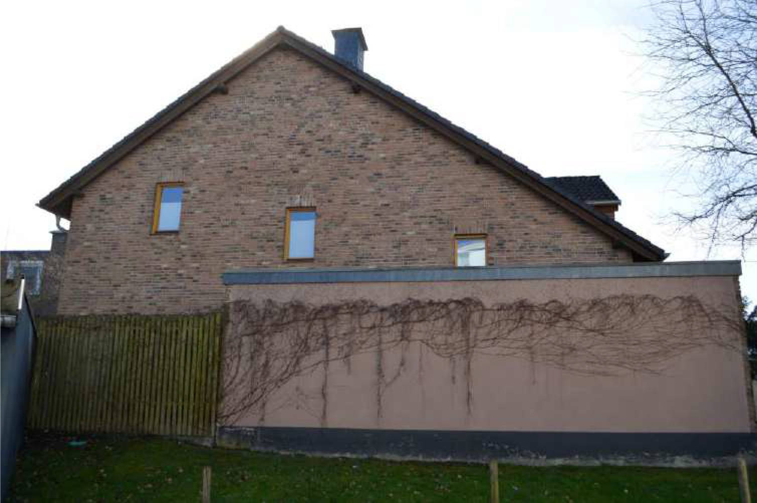 Kfz-Stellplatz, Garage, Einfamilienhaus in Möllhofstr., 45475 Mülheim an der Ruhr, Dümpten - Bild 2