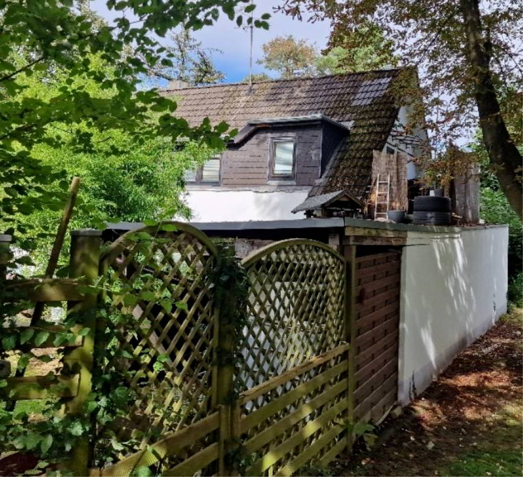 Garage, Einfamilienhaus, und Carport in Quellenstr. 35, 45481 Mülheim an der Ruhr, Saarn - Bild 3
