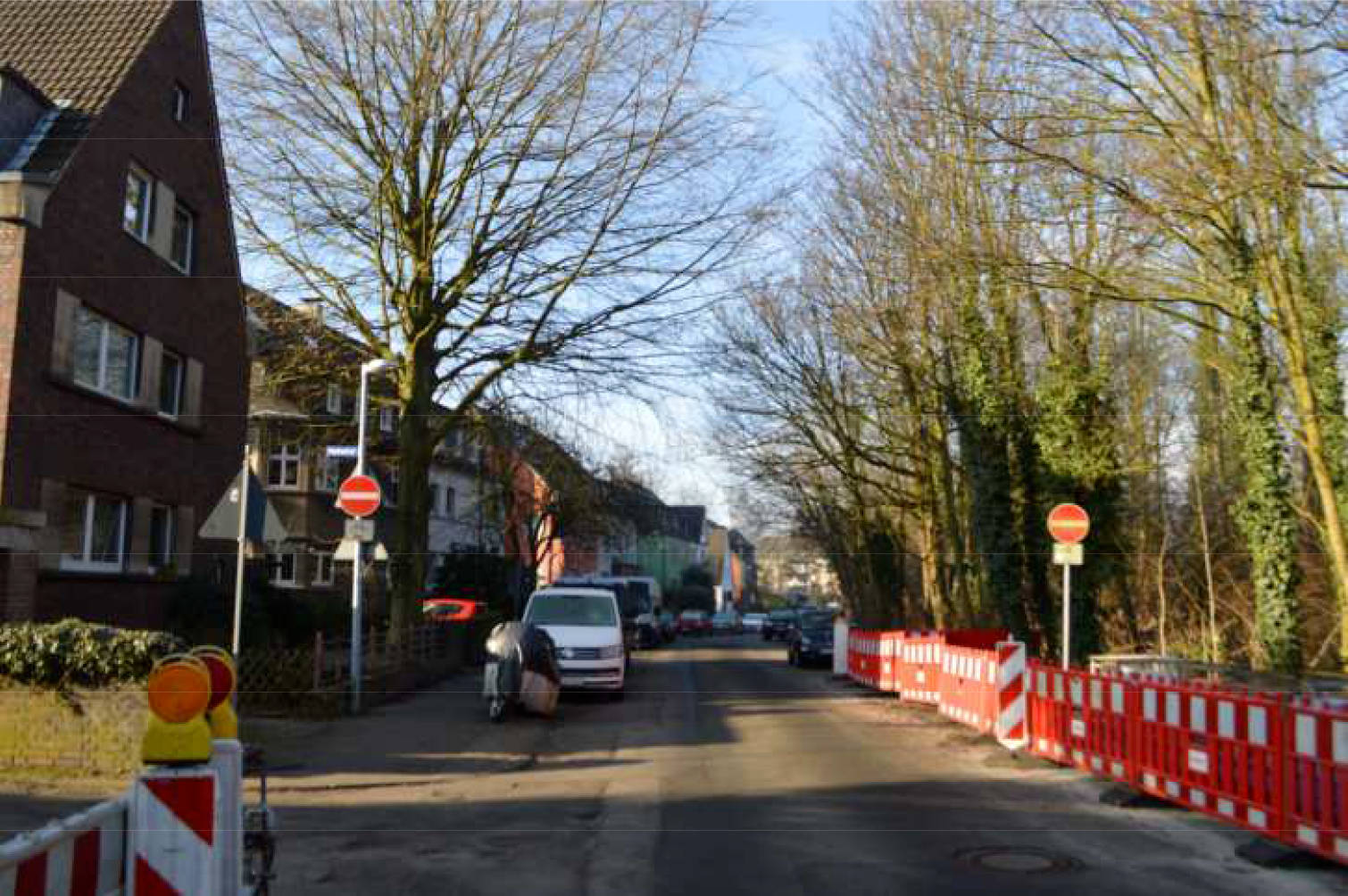 Mehrfamilienhaus, zweigeschossig in Oppspring 22, 45470 Mülheim an der Ruhr, Holthausen