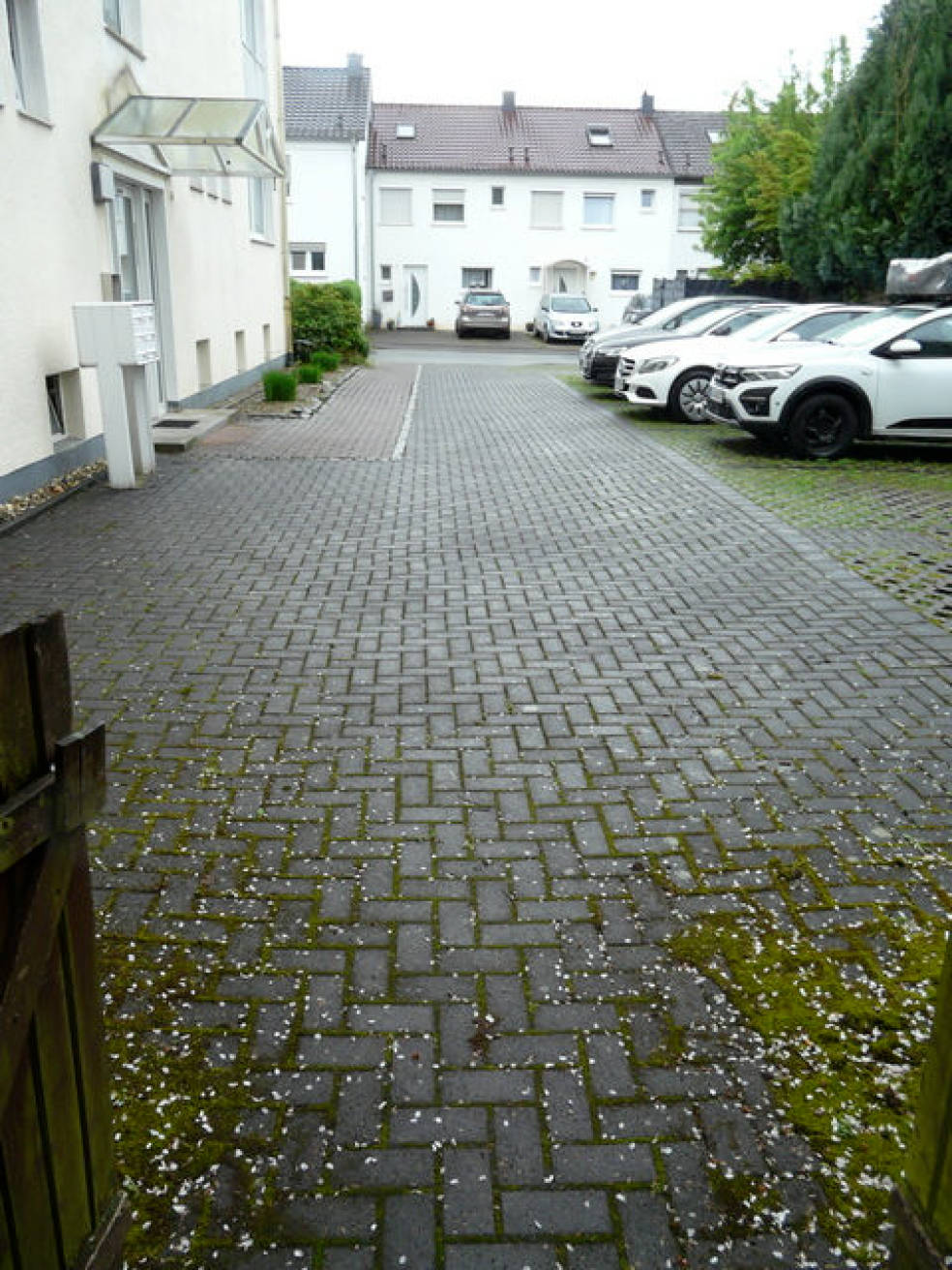 Kfz-Stellplatz, Eigentumswohnung (3 bis 4 Zimmer), 1/48 Miteigentumsanteil (Zuwegung) in Bergeder Weg 5, 59494 Soest - Bild 4