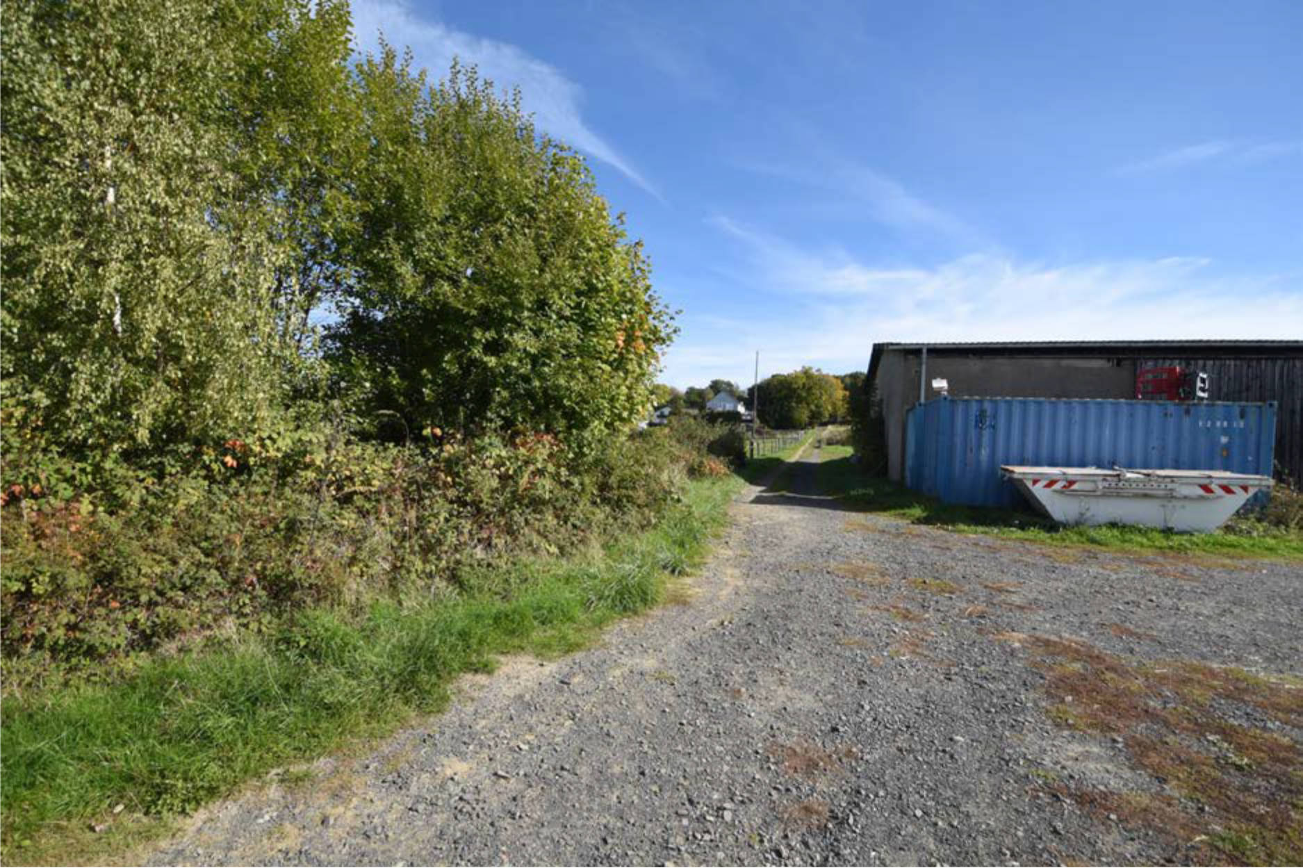 unbebautes Grundstücks in Ginsterbergweg, 00000