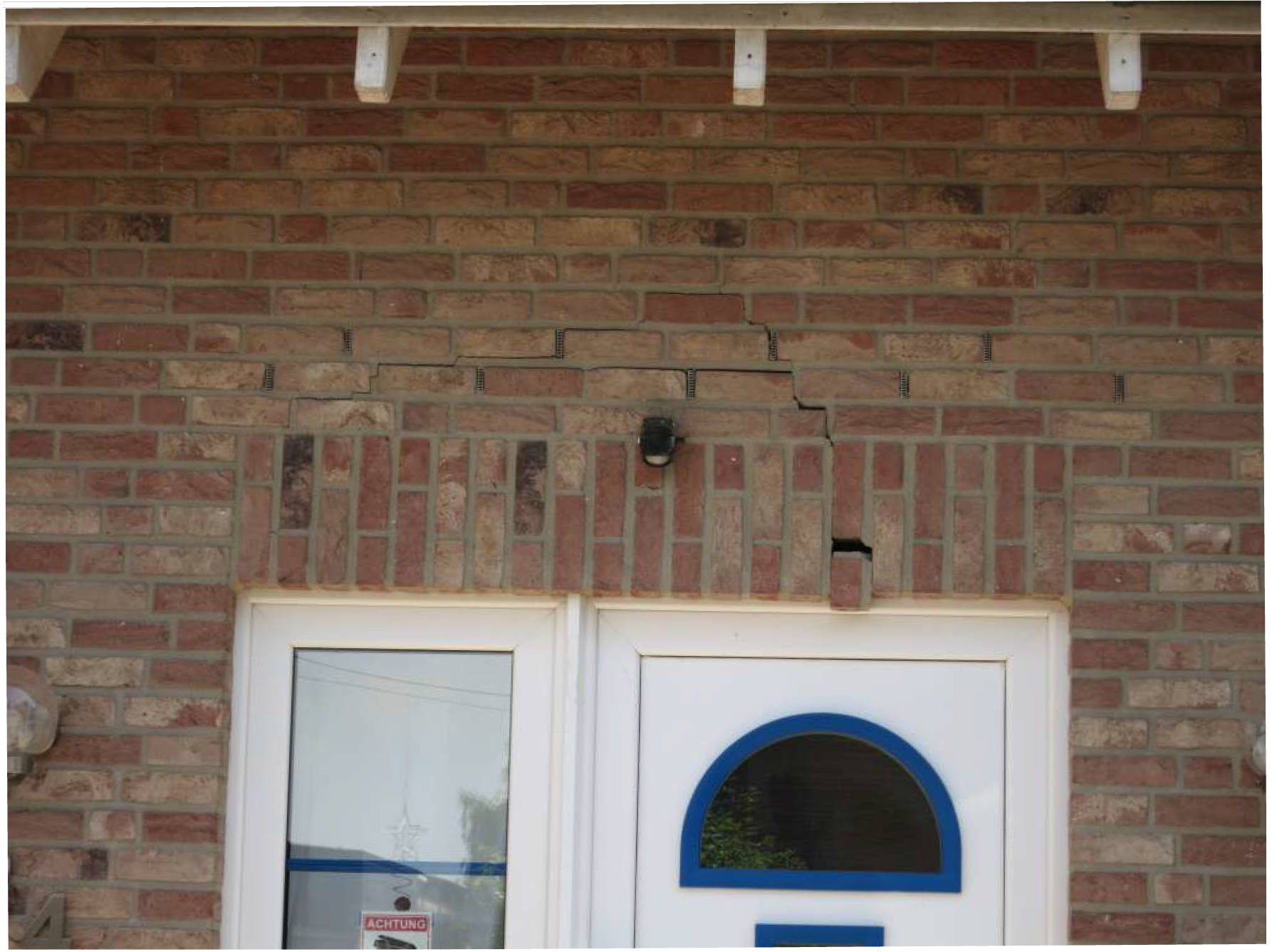 Garage, Einfamilienhaus, mit einem Wohnhaus bebautes Erbbaurecht in Hermesweg 24, 59229 Ahlen, Dolberg - Bild 4