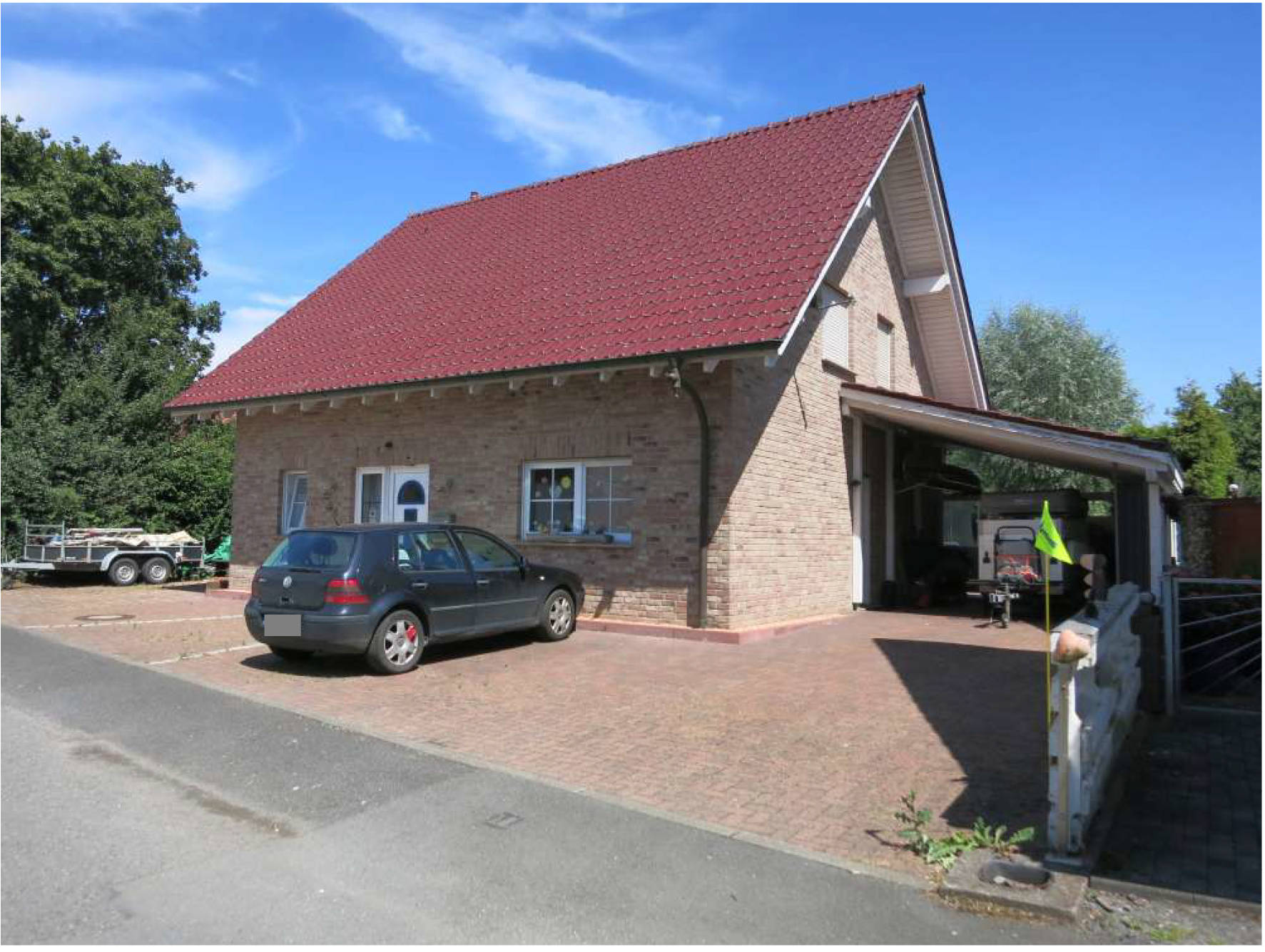 Garage, Einfamilienhaus, mit einem Wohnhaus bebautes Erbbaurecht in Hermesweg 24, 59229 Ahlen, Dolberg - Bild 2