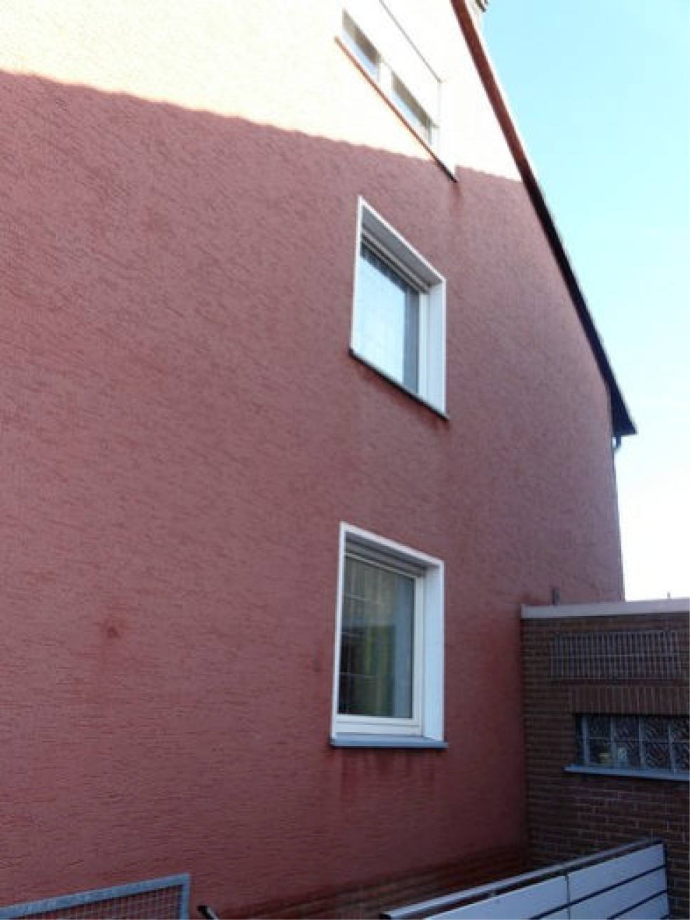 Dreifamilienhaus mit Garagen in Im Bruch 63, 59514 Welver, Meyerich - Bild 3