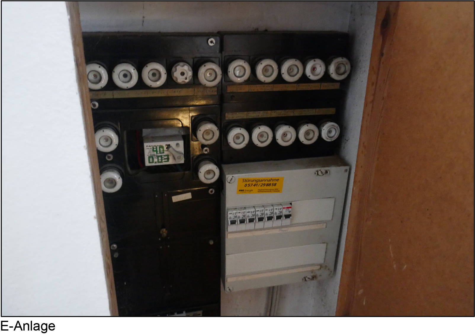 Garage, Einfamilienhaus in Lerchenweg 2, 32361 Preußisch Oldendorf, Holzhausen - Bild 3