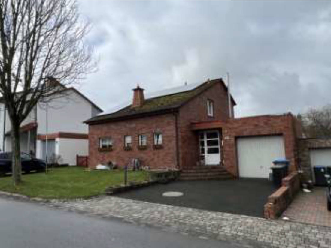 mit einem Einfamlienwohnhaus m.Garage beb. Erbbaurecht in An der Haar 20, 59519 Möhnesee, Wippringsen - Bild 2