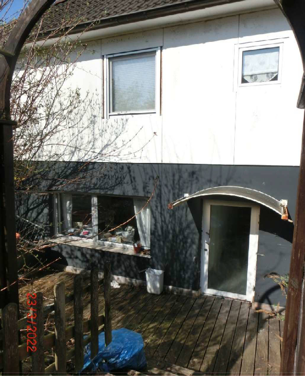 Garage, Einfamilienhaus in Pfarrer-Wichert-Straße 26 a, 53639 Königswinter, Uthweiler