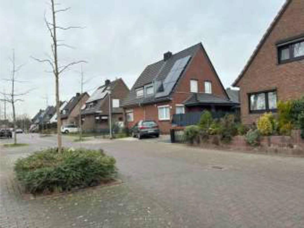 Garage, Einfamilienhaus, Doppelhaushälfte in Nordstraße 78, 47574 Goch, Goch