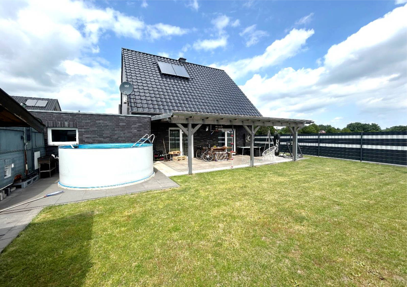 Garage, Einfamilienhaus in Hollacker 1, 48565 Steinfurt, Burgsteinfurt - Bild 2