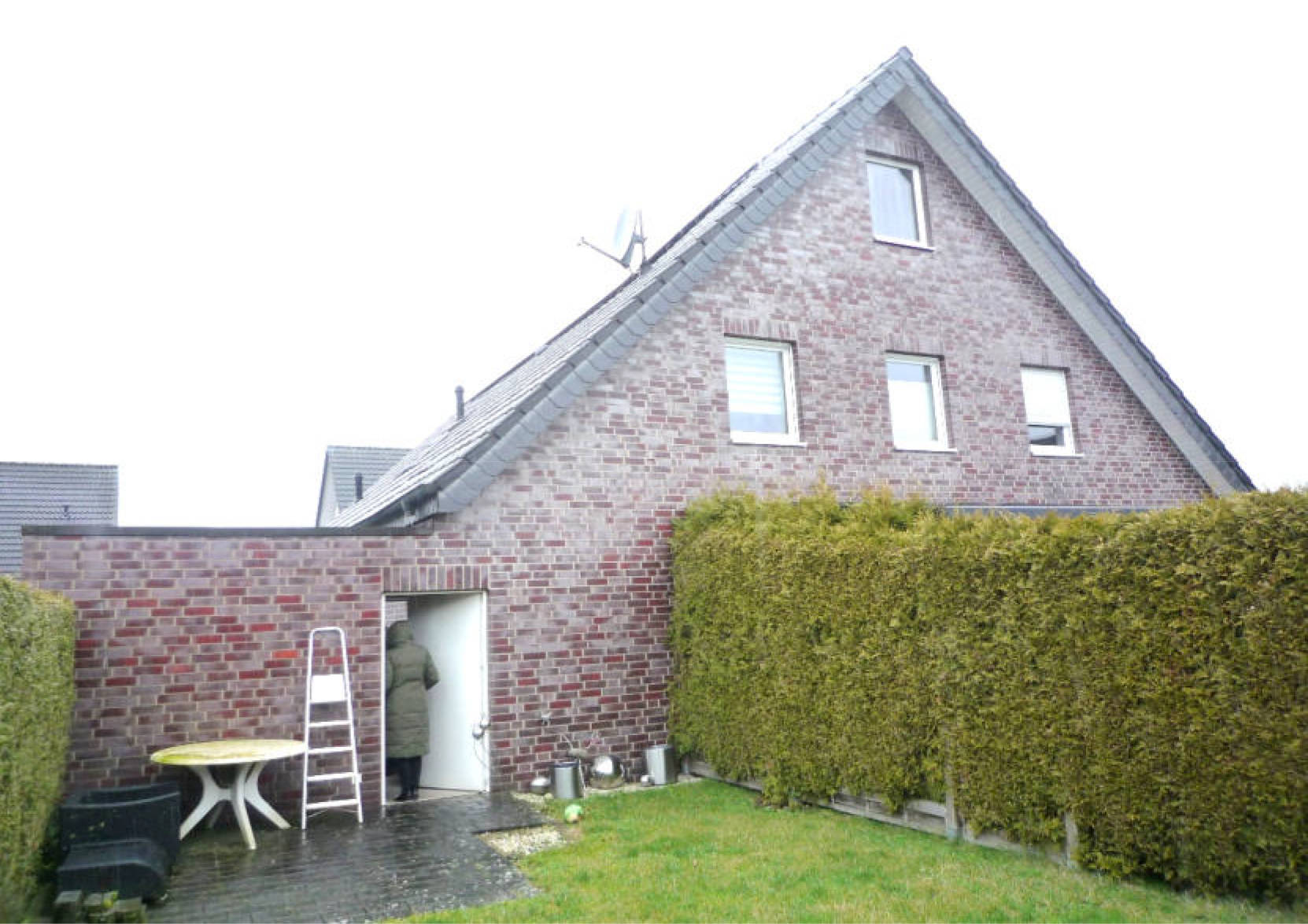 Kfz-Stellplatz, Eigentumswohnung (3 bis 4 Zimmer) in Paracelsusweg 38, 48565 Steinfurt, Borghorst