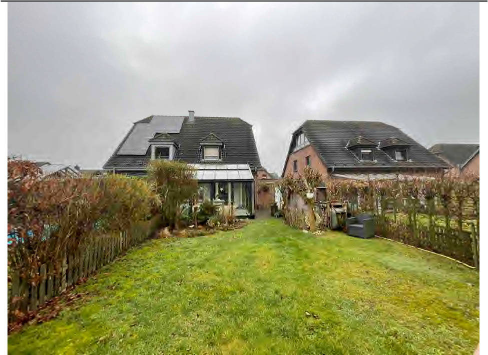 Einfamilienwohnhaus als Doppelhaushälfte in Eichendorffstr. 51, 47647 Kerken, Nieukerk