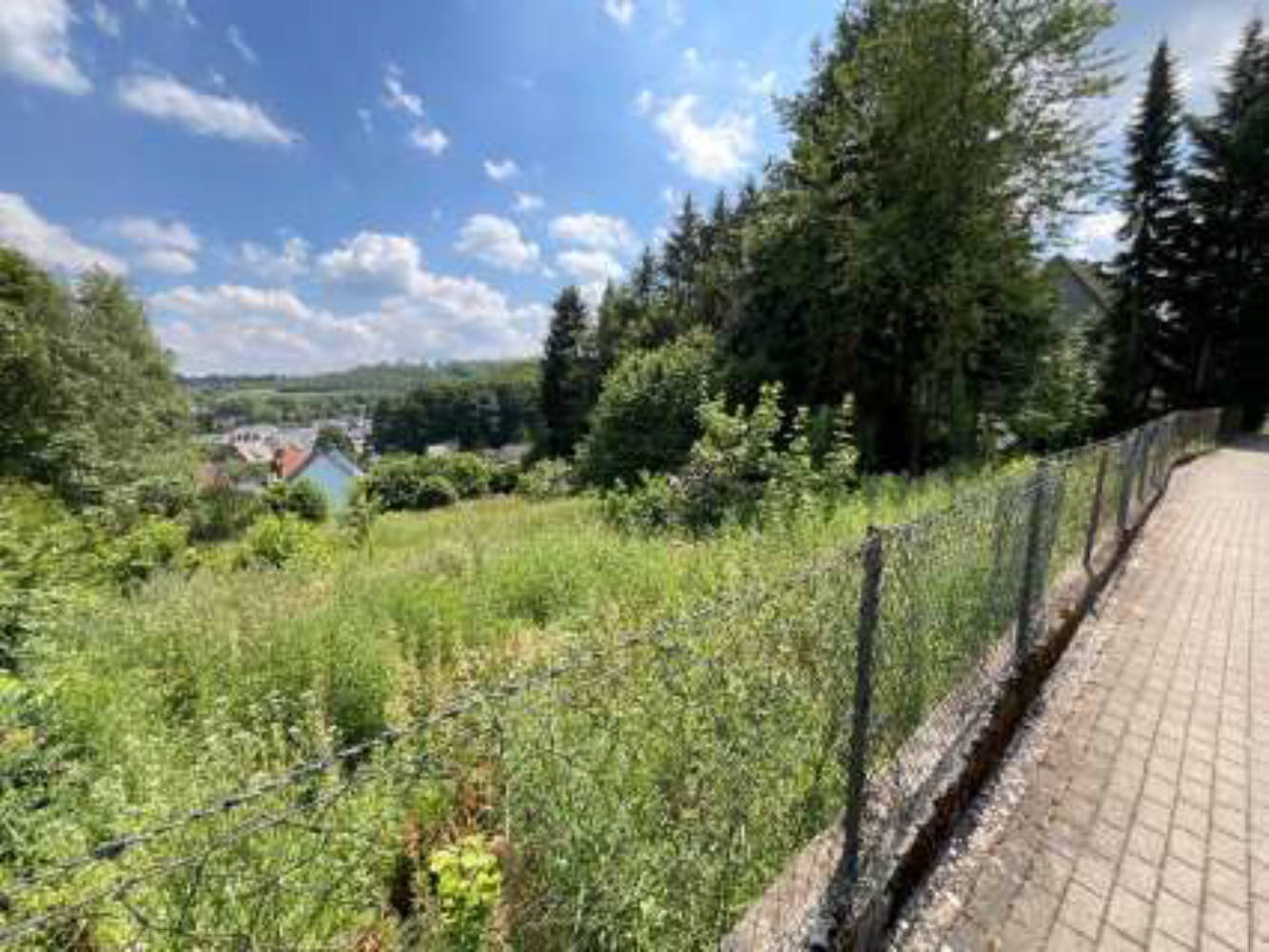 nordrheinwestpfalen 0010 K 0015/2023 Am Etzelsberg 38, 59929 Brilon 7
