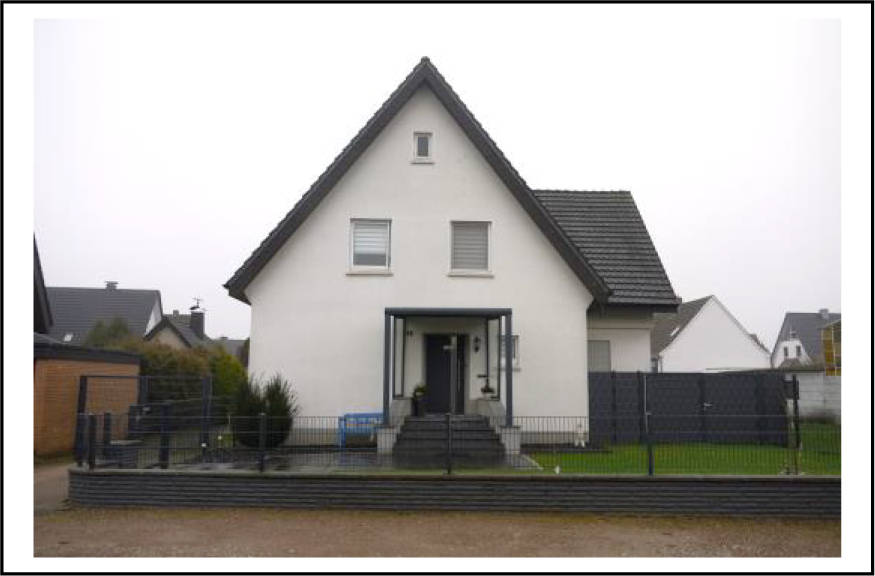 Wohnhaus mit Anbau sowie einer Garage in Mühlenfeldstraße 19, 32257 Bünde, Holsen - Bild 3