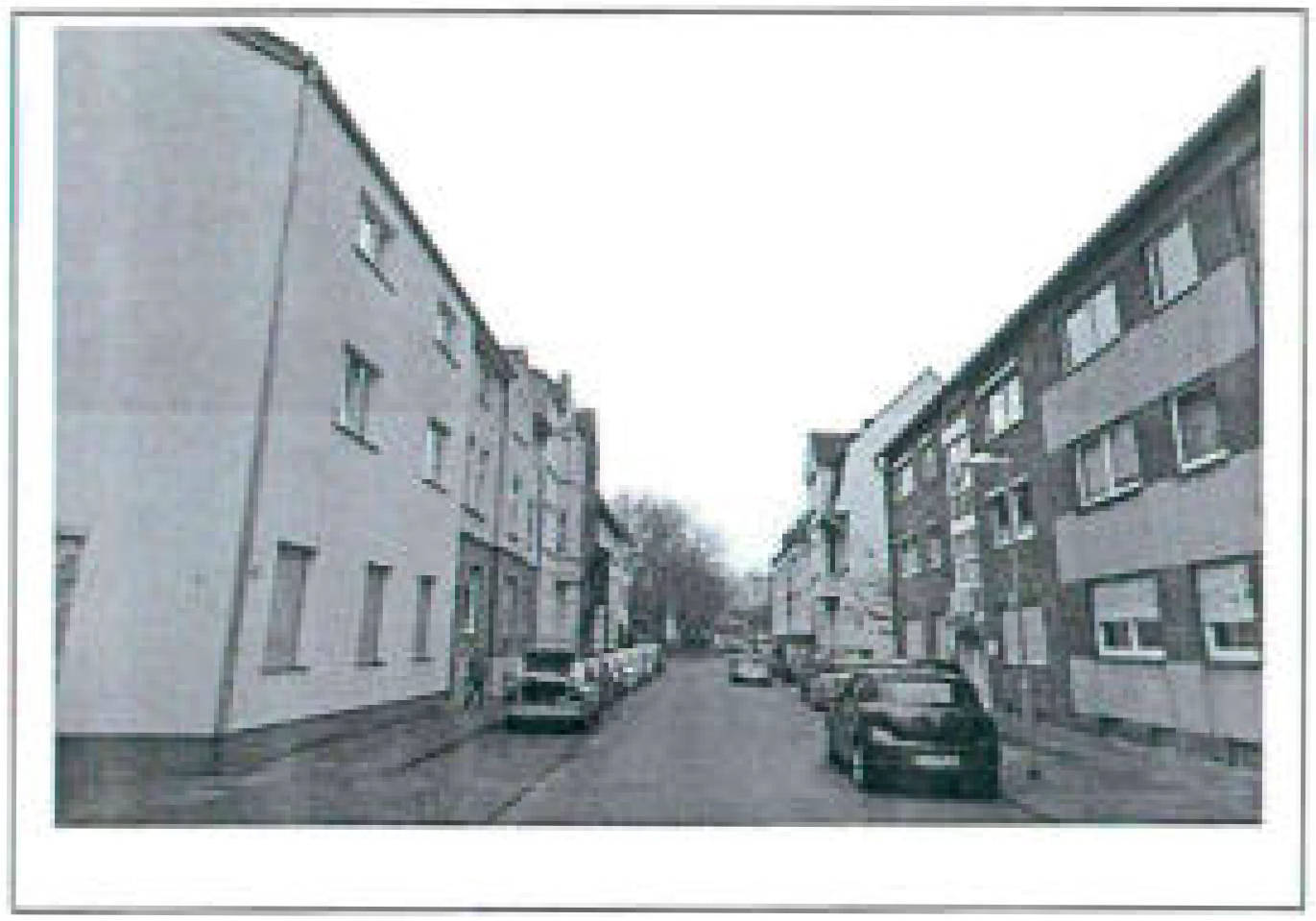 Garage, Eigentumswohnung (3 bis 4 Zimmer) in Blücherstraße 45, 46535 Dinslaken