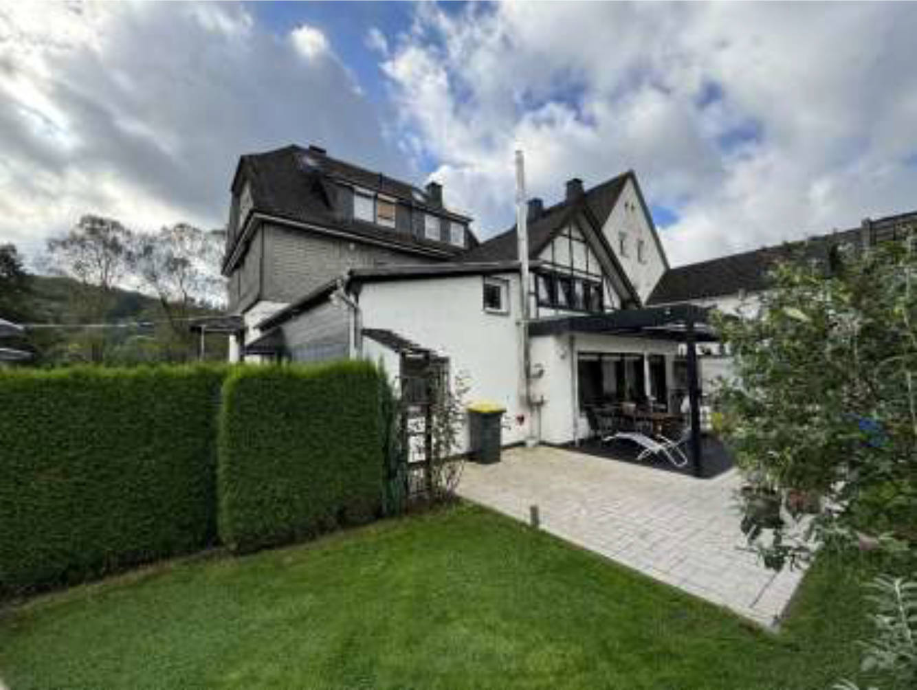 Zweifamilienhaus in Olper Straße 27, 59872 Meschede, Berge - Bild 5