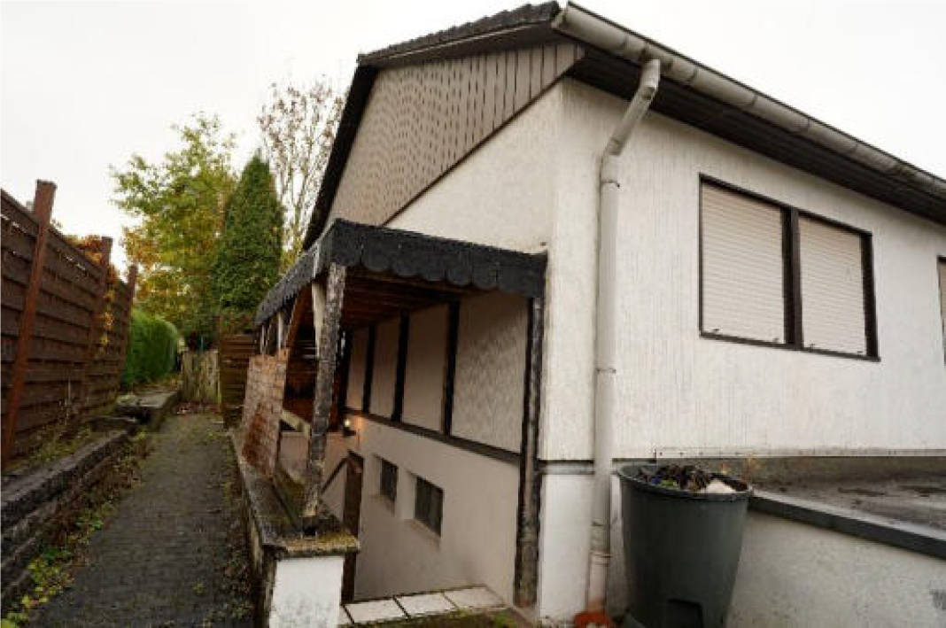 Zweifamilienhaus in Hinterm Hofe 4, 59872 Meschede, Wennemen - Bild 4