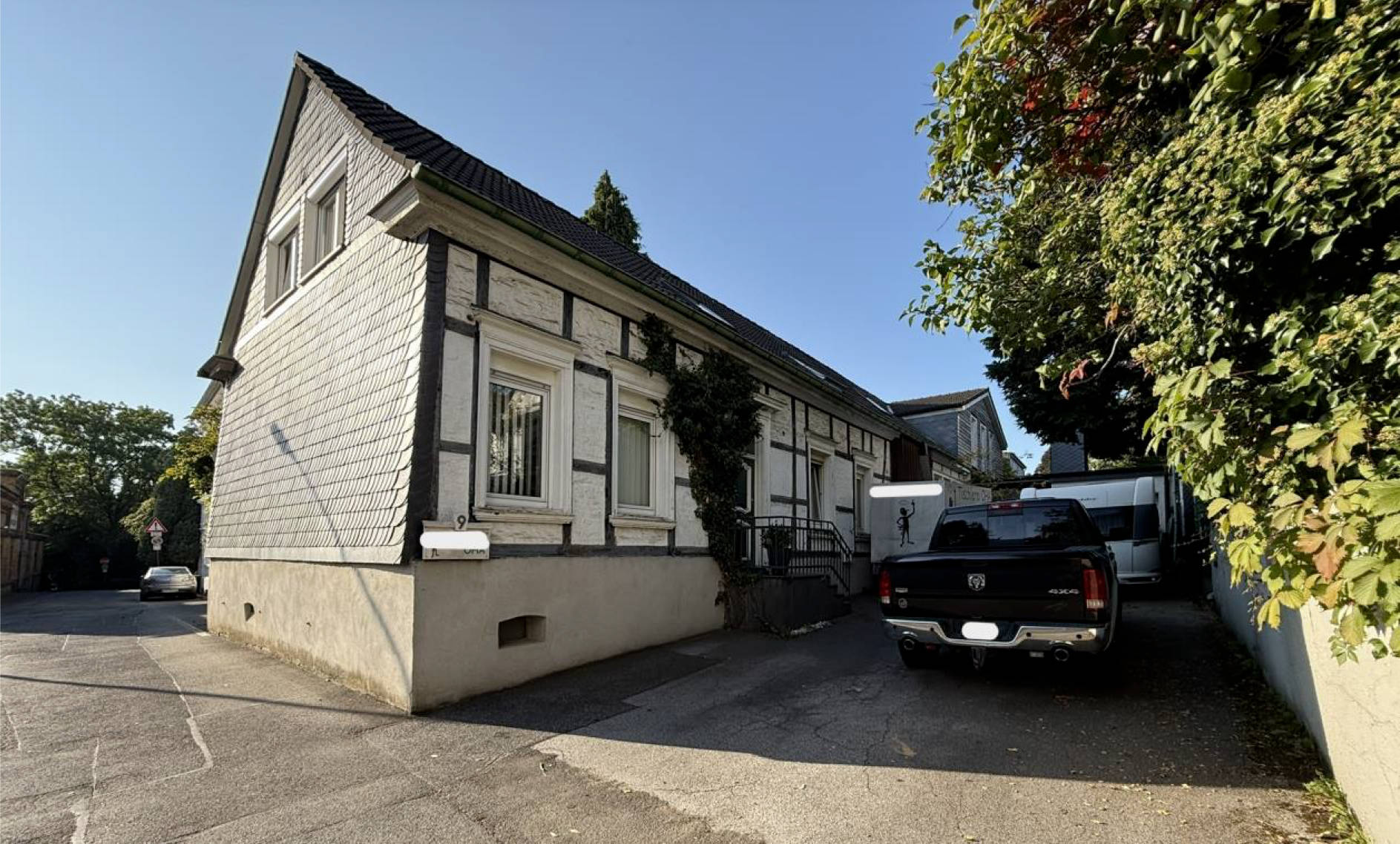 Zweifamilienhaus in Krimstr. 9, 42855 Remscheid - Bild 2