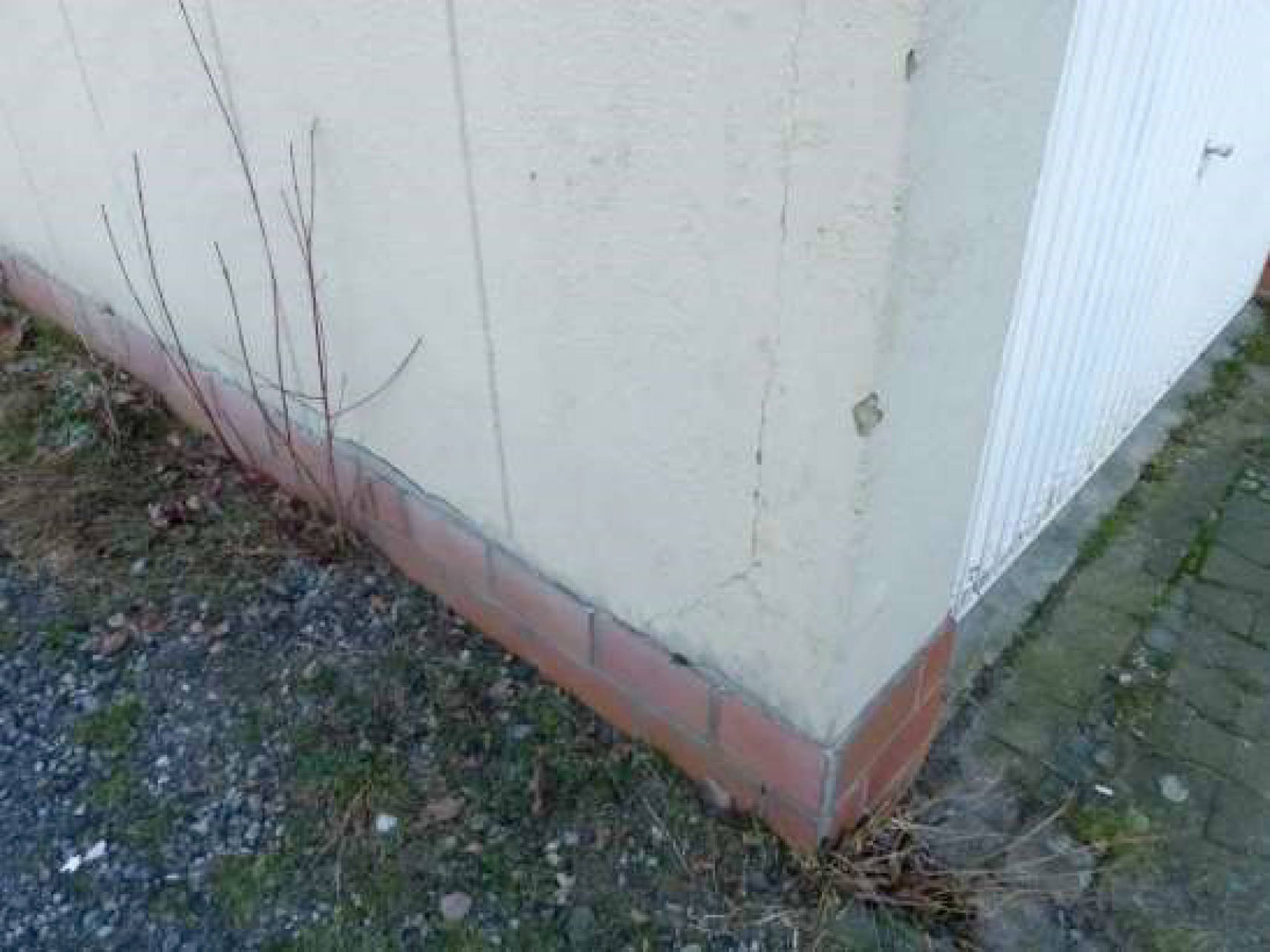 Garage, Einfamilienhaus, Einfamilien-Reihenendhaus auf Erbbaurechtsbasis mit einer Reihenendgarage in Kiebitzweg 17, 59457 Werl, Werl - Bild 3