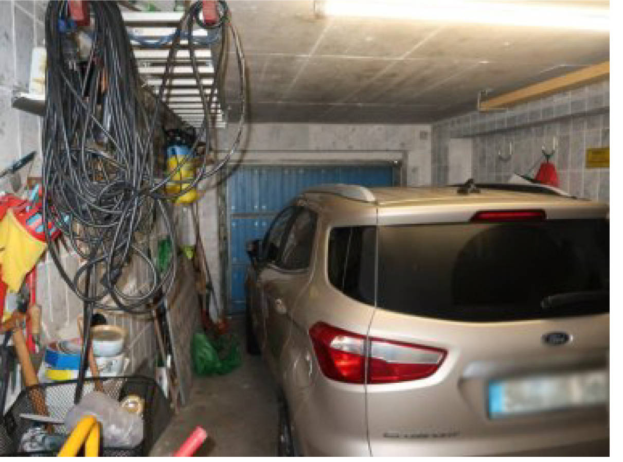 Garage, Einfamilienhaus in Engelbert-Zimmermann-Straße 30, 53913 Swisttal, Odendorf - Bild 2