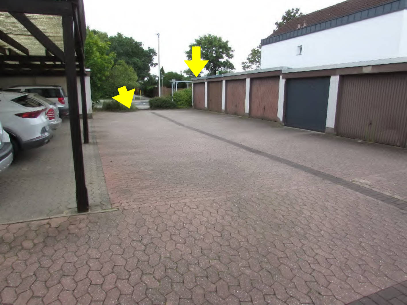 Einfamilien-Reihenmittelhaus, Reihengarage, 1/14 Miteigentumsanteil an unbebauten Garagenhof in Kösliner Weg, Königsberger Straße, Breslauer Straße, 53340 Meckenheim - Bild 2