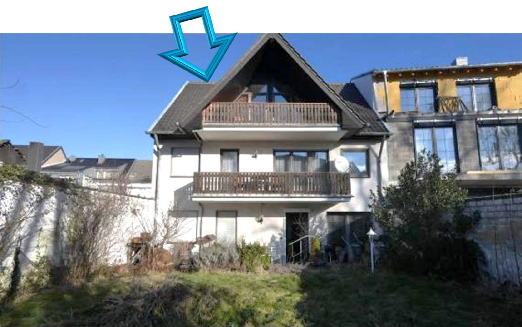 Grundstück mit zwei Häusen, insgesamt 5 Wohneinheiten in Vor dem Voigtstor 10, 53359 Rheinbach