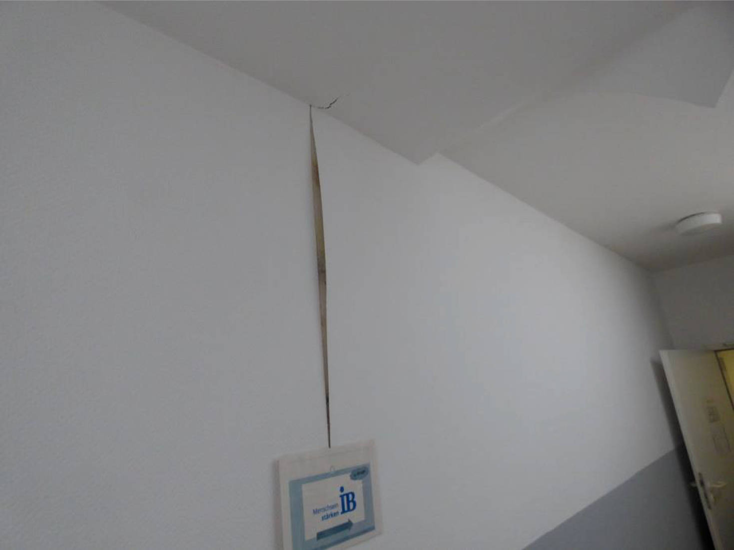 Wohn-/Geschäftshaus, Kfz-Stellplatz (Tiefgarage) in Kaiserstraße 23, 21 , 33330 Gütersloh - Bild 4