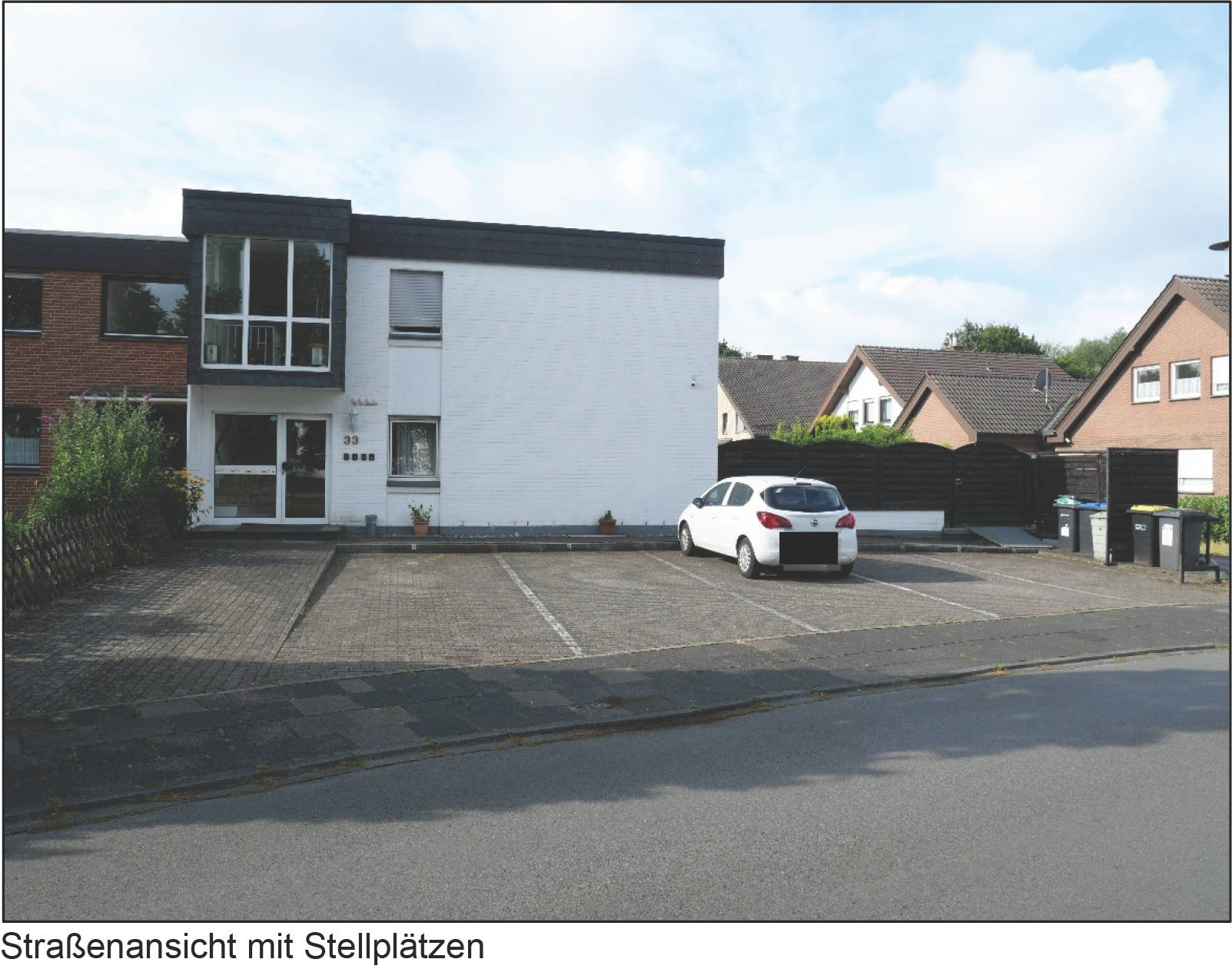 Mehrfamilienhaus in Libellenstraße 33, 33415 Verl