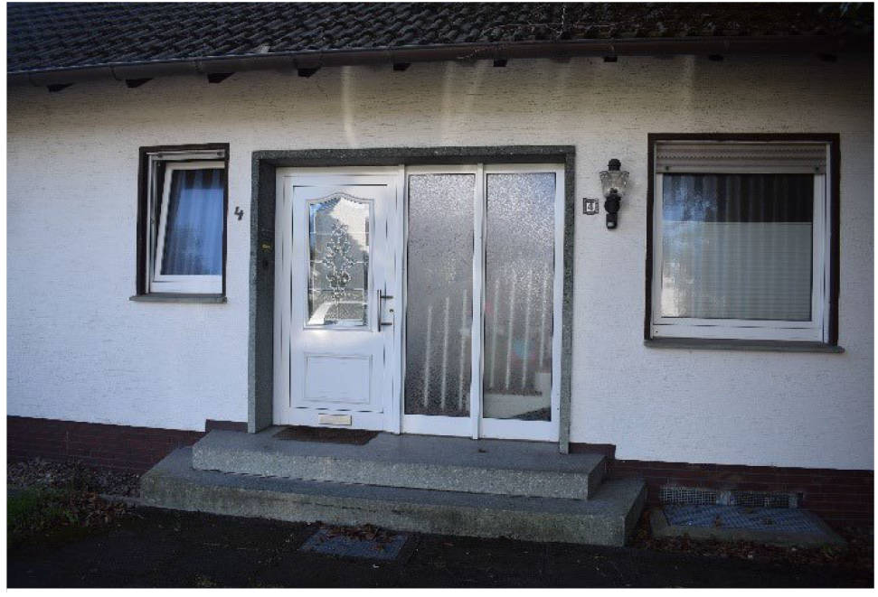 Garage, Einfamilienhaus, unbebautes Grundstück in Schlingmannsweg 4, 33332 Gütersloh - Bild 4