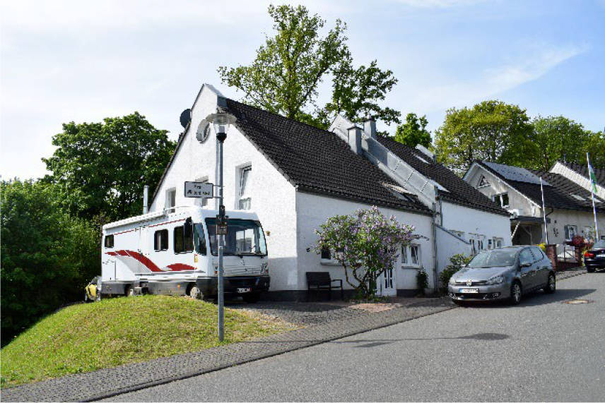 Einfamilienhaus, Doppelhaushälfte in Mesterfeld 15, 57462 Olpe, Oberveischede