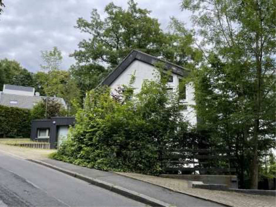 Kfz-Stellplatz, Einfamilienhaus, Einliegerwohnung, insgesamt 2 StellplÃ¤tze in Friedrichstraße 81, 45525 Hattingen, Hattingen-Mitte