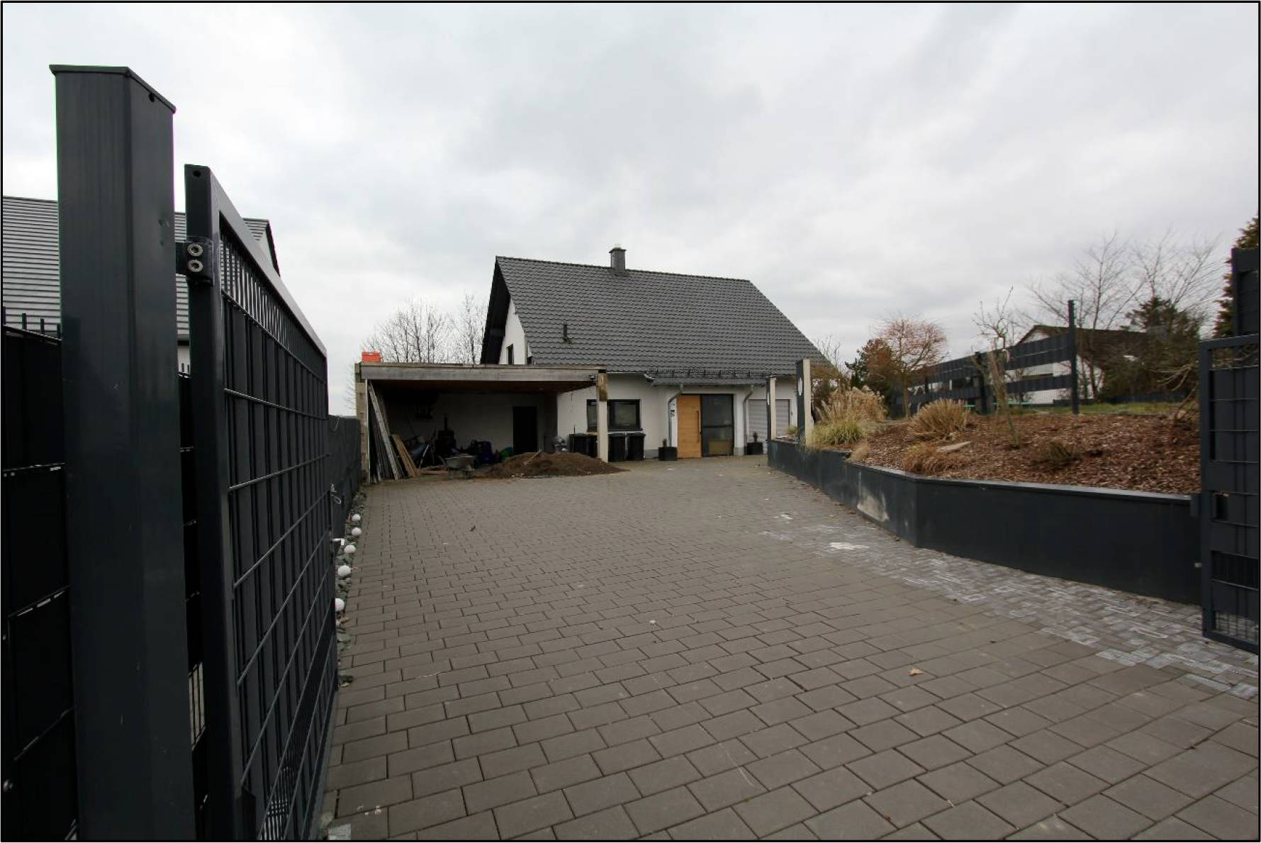 nordrheinwestpfalen 0012K0011/2024 Alfred-Schnüttgen-Straße 11, 57439 Attendorn, Biekhofen 6