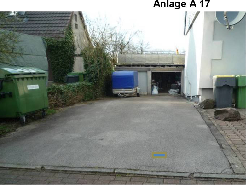 Garage, Kfz-Stellplatz, Einfamilienhaus in Sterbecker Straße 37, 58579 Schalksmühle - Bild 3