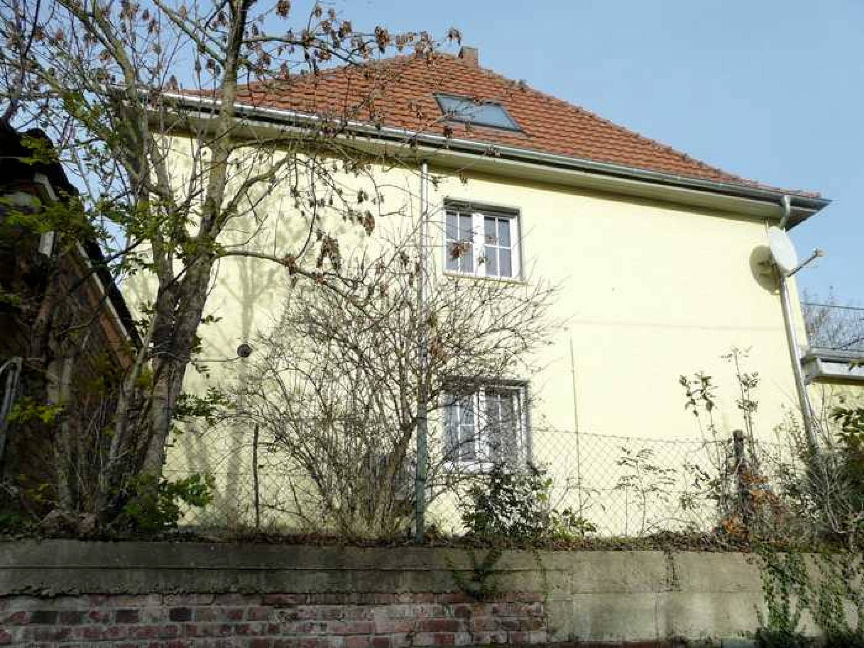 unbebautes Grundstück, gewerblich genutztes Grundstück, Gewerbeeinheit (z.B. Laden, Büro), Einfamilienhaus, Fahrzeughallen in Schmerlecker Dorf / Breienweg / Schmerlecke, 59597 Erwitte, Schmerlecke - Bild 3