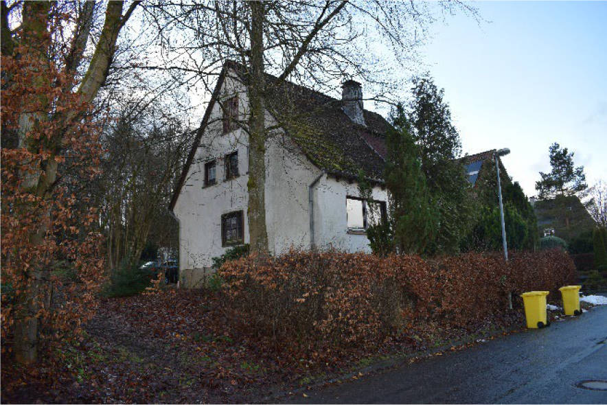 Einfamilienhaus, unterkellert mit ausggebautem Dachgeschoss in Lübkeweg 1, 00000 - Bild 2